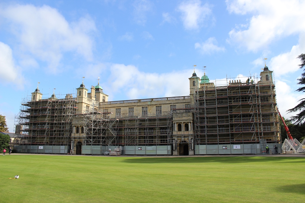 Layher Access and temporary roofing helps to make the most of England’s heritage