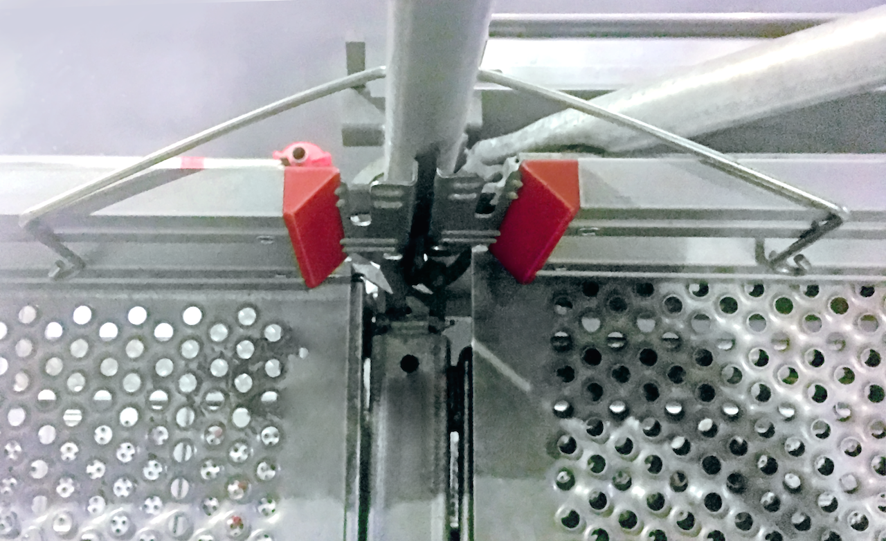 Layher Splayed Corner Kit view 2