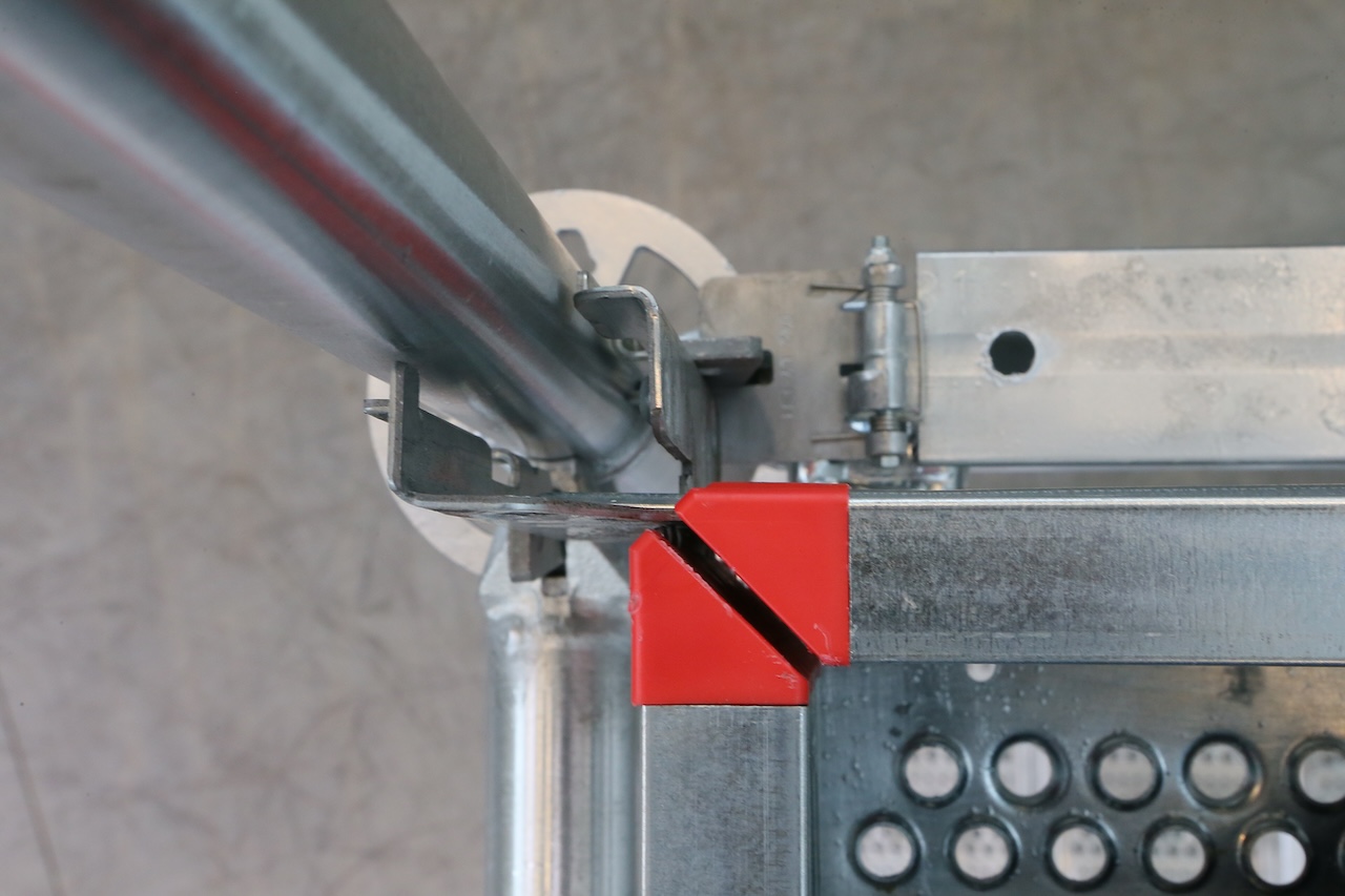 Layher Splayed Corner Kit view 2